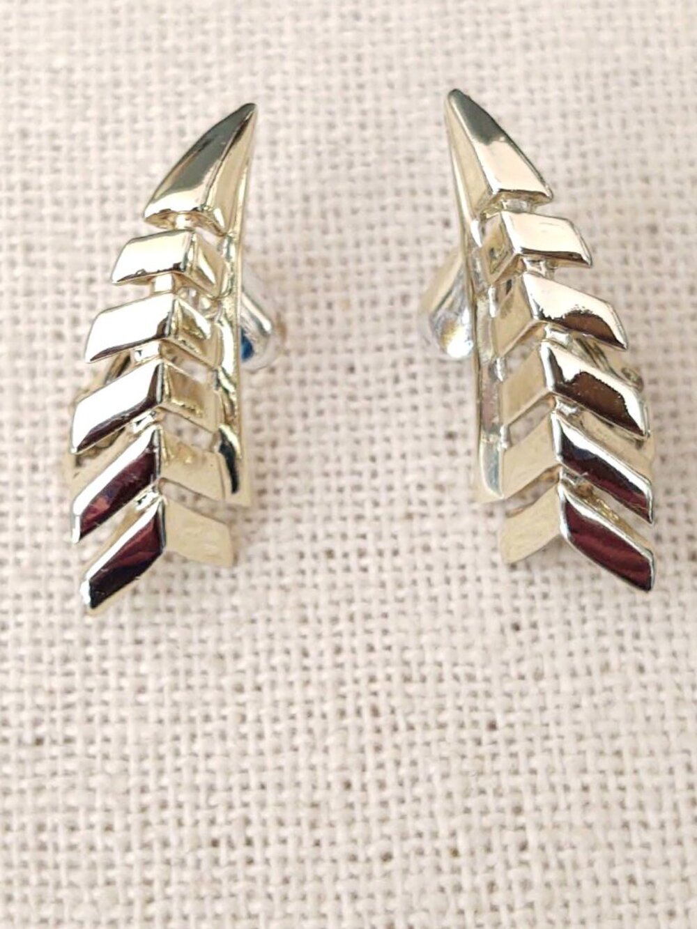 Vintage Coro gold tone abstract fishbone style clip on earrings